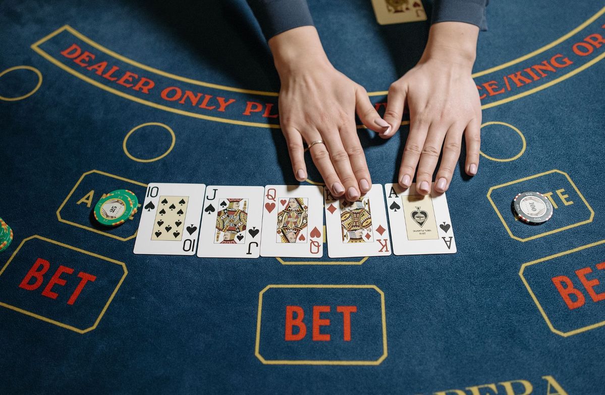 Queenie Slot Live Betting